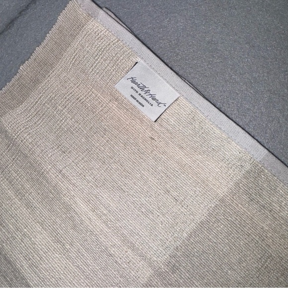 Hearth and Hand with Magnolia 4 NWT Placemats - Picture 4 of 4